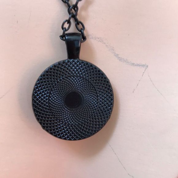 Vintage POP ART necklace** 🌟NEW✨ - Picture 6 of 8